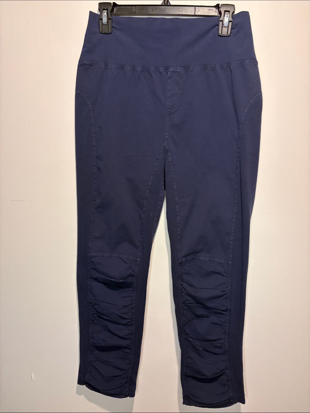 XCVI Wearables High Waist Jetter Crop Ruched Front Pants Travel Navy Blue SZ L